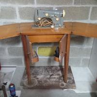 macchinina da cucire Necchi  