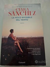 Libro scrittrice Clara Sanchez