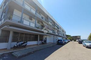 2 LOCALI A SANTA MARINELLA