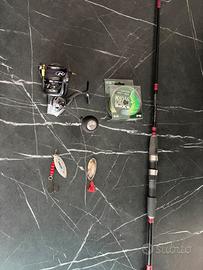 Combo canna siluro +esche+filo trecciato+mulinello