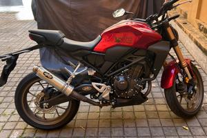 HONDA CB 300