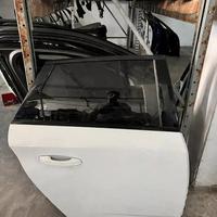 Porta posteriore sx peugeot 308 sw 2022