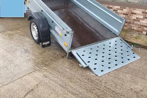 CARRELLO RIMORCHIO PER AUTO CON TARGA PROPRIA