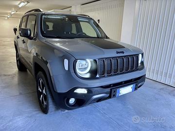 Jeep Renegade 4xe TrailHawk