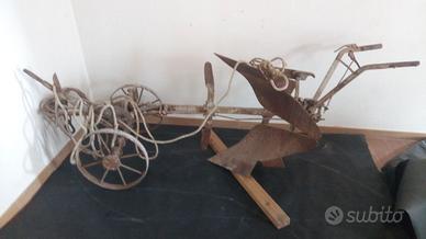 Aratro vltorecchio d'epoca