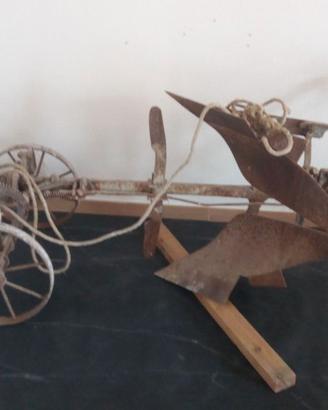 Aratro vltorecchio d'epoca