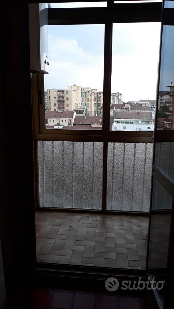 Stanza singola in Lingotto, foto 4 di 6