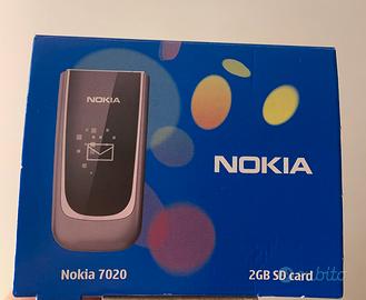 Nokia 7020