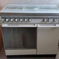 Cucina 6 fuochi con forno
