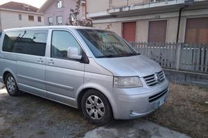 Volkswagen t5 multivan 