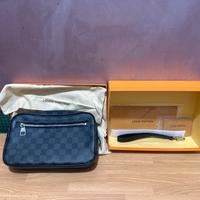 Pochette Louis Vuitton