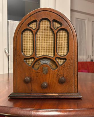 Radio vintage Philips D-2550 stile cattedrale