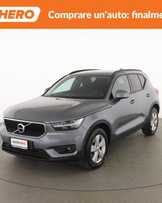 VOLVO XC40 D3