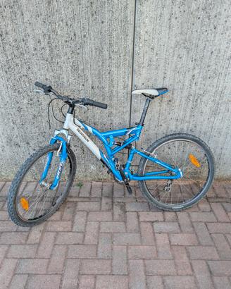 Mountain-bike Decathlon Rock Rider 6.1 ammortizzat