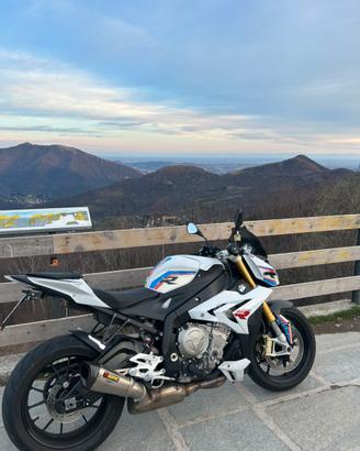 Bmw s1000 r