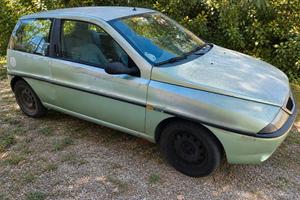 Lancia y