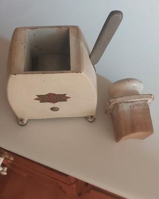 Antica grattugia anni 50 da collezione