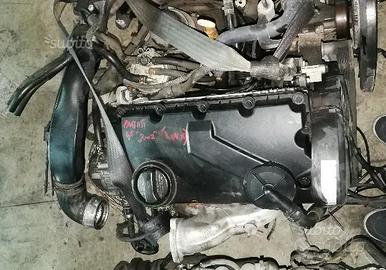 Motore volkswagen passat 1.9 t.d. sigla awx