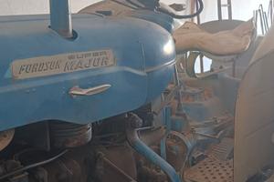 trattore gommato vintage 