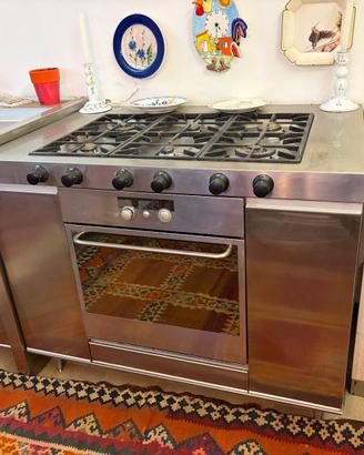 CUCINA A GAS SMEG + FORNO + LAVASTOVIGLIE + LAVABO