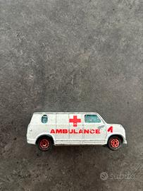 Modellino ambulanza