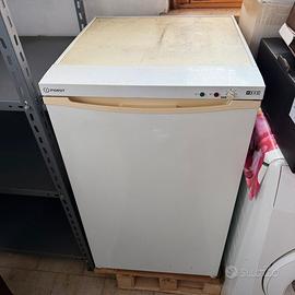 Freezer Indesit