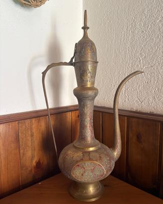Brocca "Aftaba" in ottone smaltato