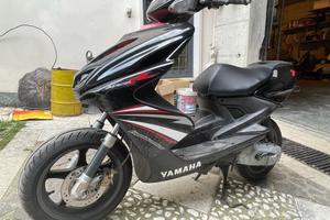 Yamaha Aerox 50