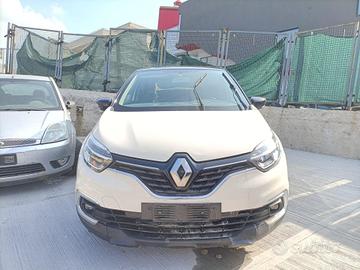 RICAMBI USATI AUTO RENAULT Captur Serie H4B 400 Be