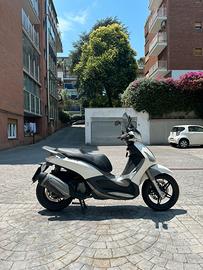 Piaggio Beverly 350 Sport Touring I.E. ABS - 2015