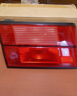 Faro posteriore interno sx BMW serie 5 E34