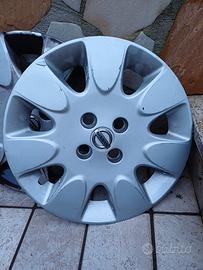 Due Borchie nissan micra