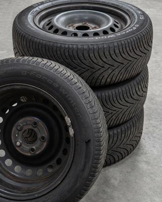 Cerchi in ferro da 16 sensore TPMS Nissan Juke