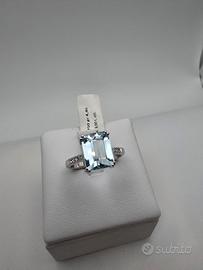 Anello Oro Bianco 18 Kt Acquamarina e Diamanti