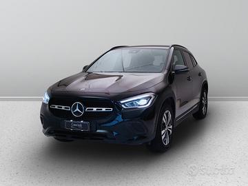 MERCEDES-BENZ GLA-H247 2020 - GLA 200 d Sport Plus
