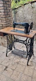 macchina da cucire Singer 16K33 vintage