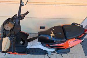 aprilia sr factory 
