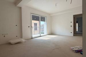 Appartamento di 80 m² con 3 locali a Cantù
