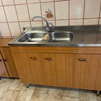 Lavello con mobiletti