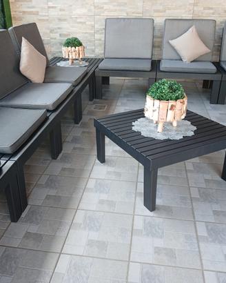 set poltrone da giardino più tavolino nuovo 