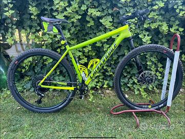 MTB CANNONDALE Fsi in carbonio