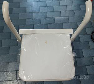 Seggiolino vasca e doccia per bagno per disabili