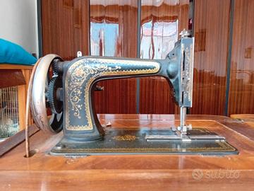 Macchina da cucire anni 60