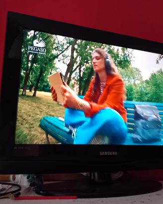 Tv Samsung 28 pollici