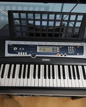 Tastiera Yamaha YPT-210