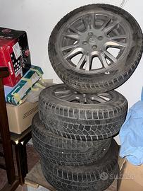 Gomme invernali + cerchi Renault  r16