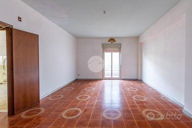 5 LOCALI A VILLABATE