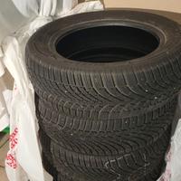 Pneumatici invernali Bridgestone Blizzak LM005
