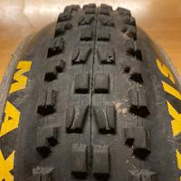 Maxxis minion dhf 2.5