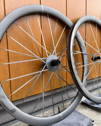 Ruote CADEX Max 40 disc tubeless